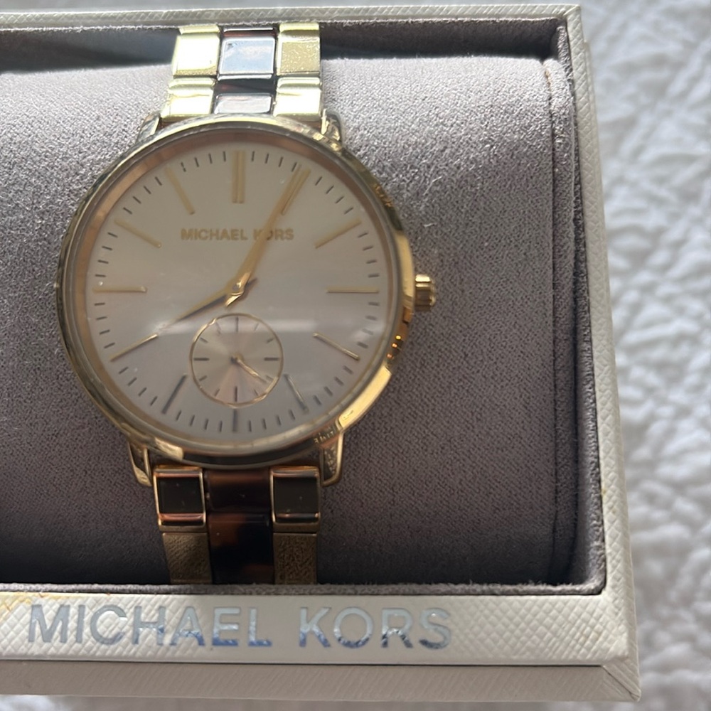 NEW Michael Kors Watch